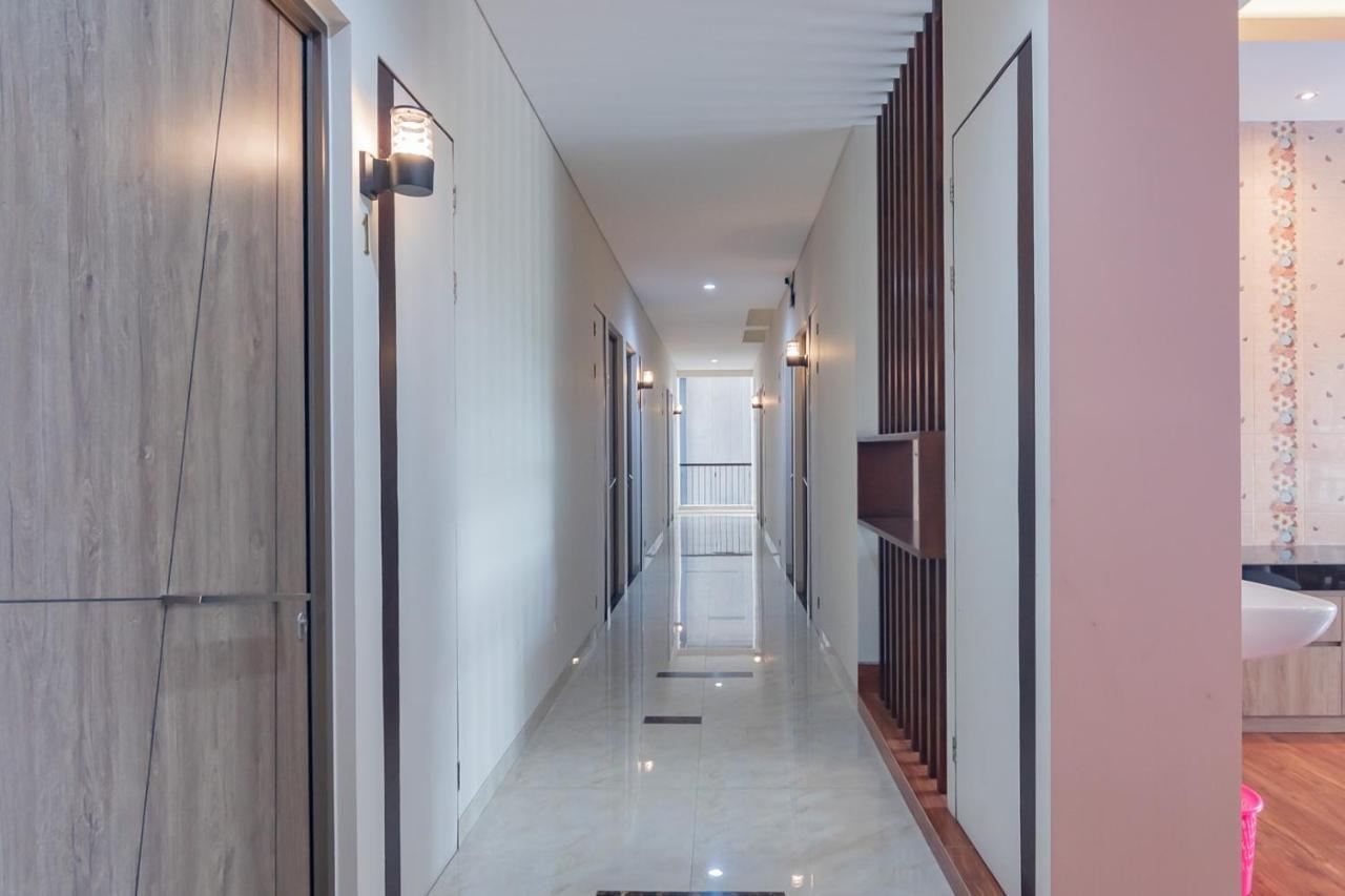 Reddoorz Plus @ Cirebon City Center ภายนอก รูปภาพ
